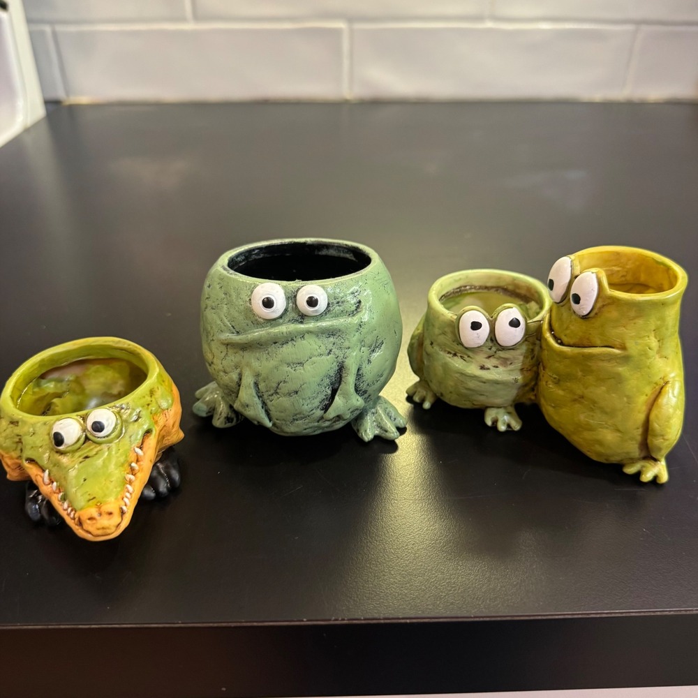 Frog Alligator Mini Planter Set Small Green Yellow Whimsical 4pc Decor